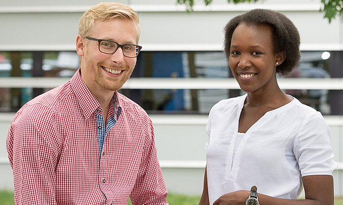 Stephan Wolf helps "his" scholarship recipient Anne Nyokabi with advice on studies and career.