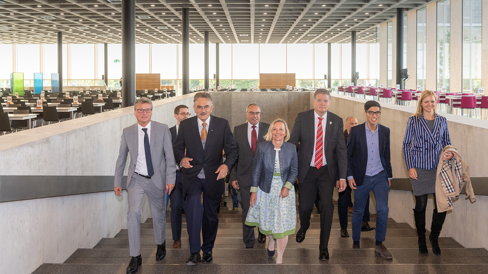 Opening of the new student cafeteria in Garching with Science Minister Sibler, TUM President Herrmann, Student Union Managing Director Wurzer-Faßnacht, Garching Mayor Dieter Gruchmann and student representatives Zaim Sari and Nora Weiner (1st row left to