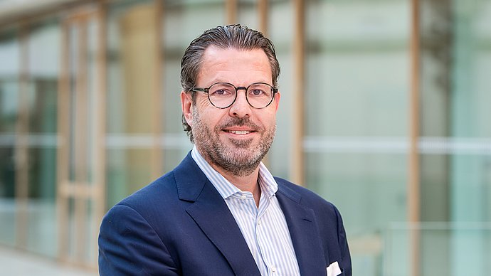 Professor Urs Gasser