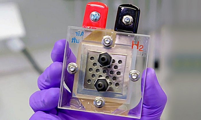 Research-fuel cell, manufactured at the Chair of Technical Electrochemistry