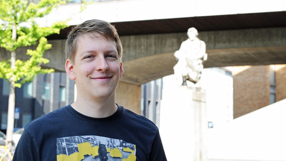 Doktorand der TUM mit 2,1 Mio YouTube-Klicks: Andreas Barthelme. (Foto: Maren Willkomm) Doktorand der TUM mit 2,1 Mio YouTube-Klicks: Andreas Barthelme. (Foto: Maren Willkomm)