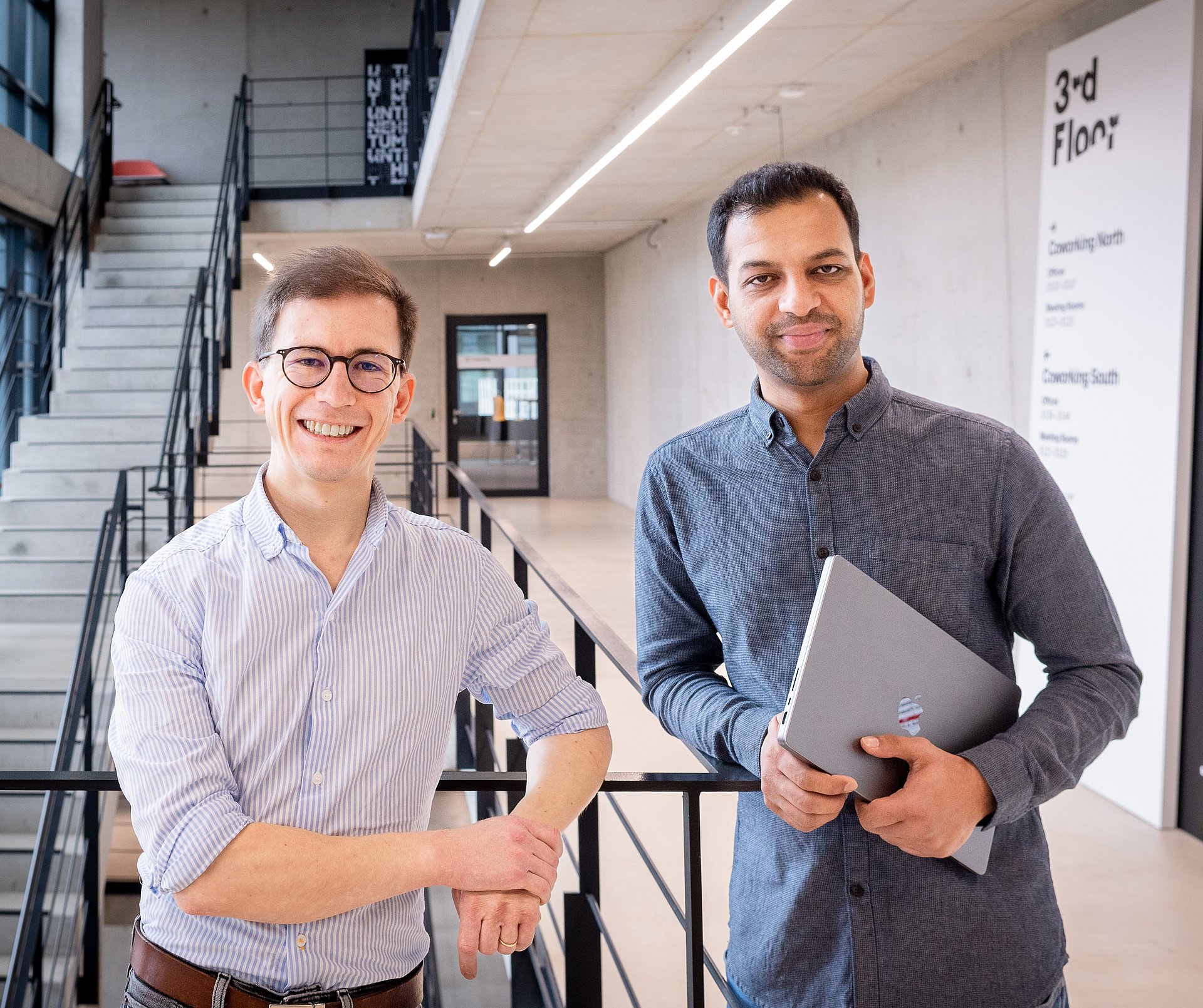 Die beiden Gründer des Start-ups Tobias Lieberum und Prabhakar Mishra.