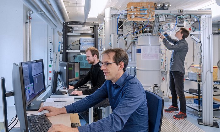 Scientists at Walther-Meißner-Insitute (WMI)