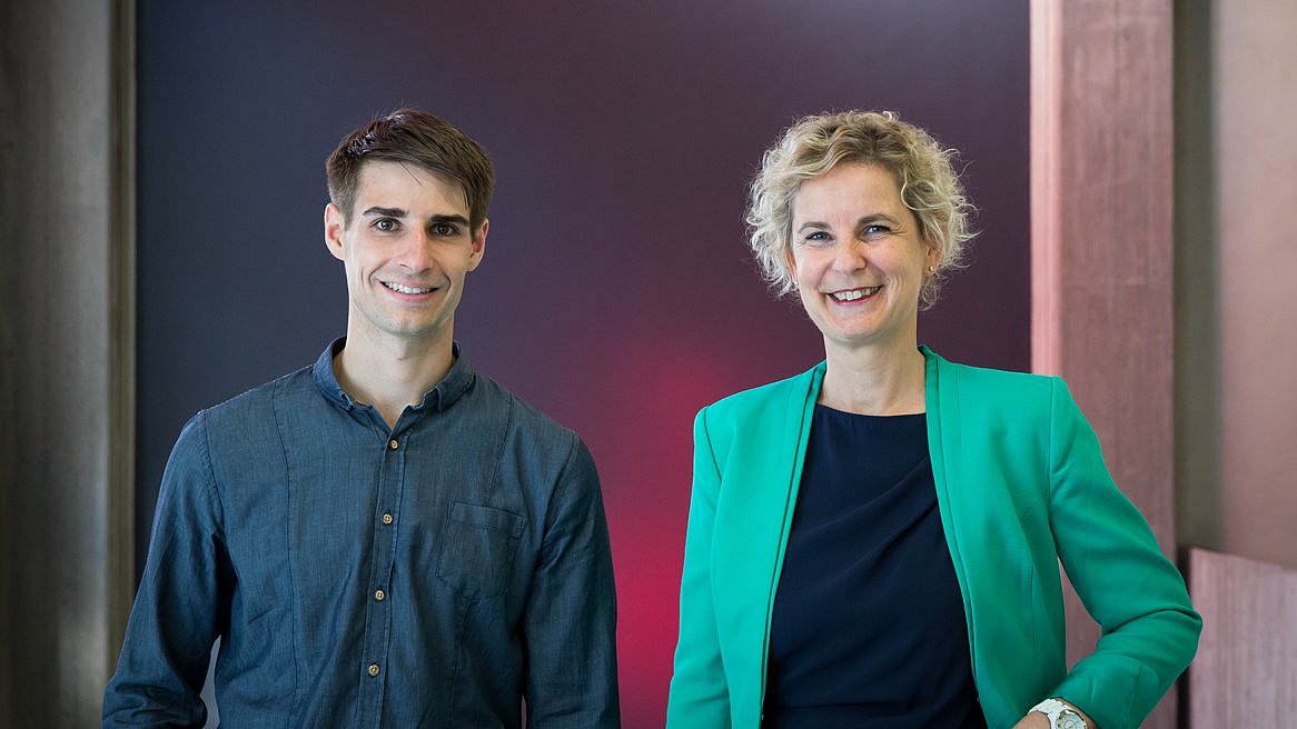 Mentee mit seiner Mentorin