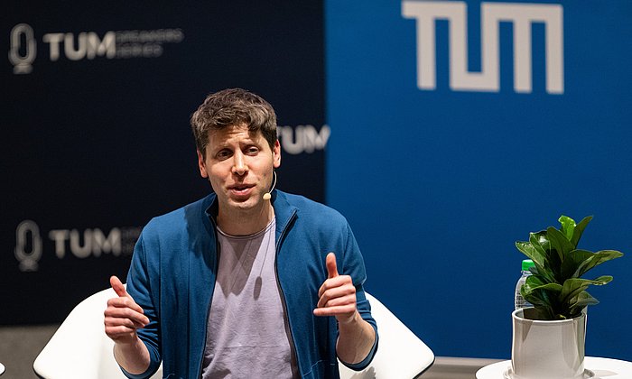 Sam Altman im Audimax der TUM