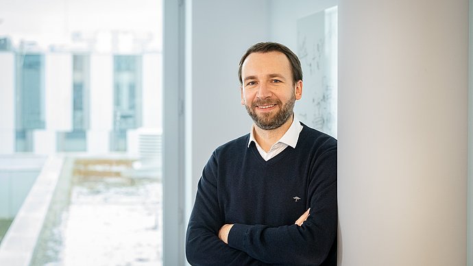 Stephan Günnemann, professor of Data Analytics and Machine Learning at the Technical University of Munich (TUM)