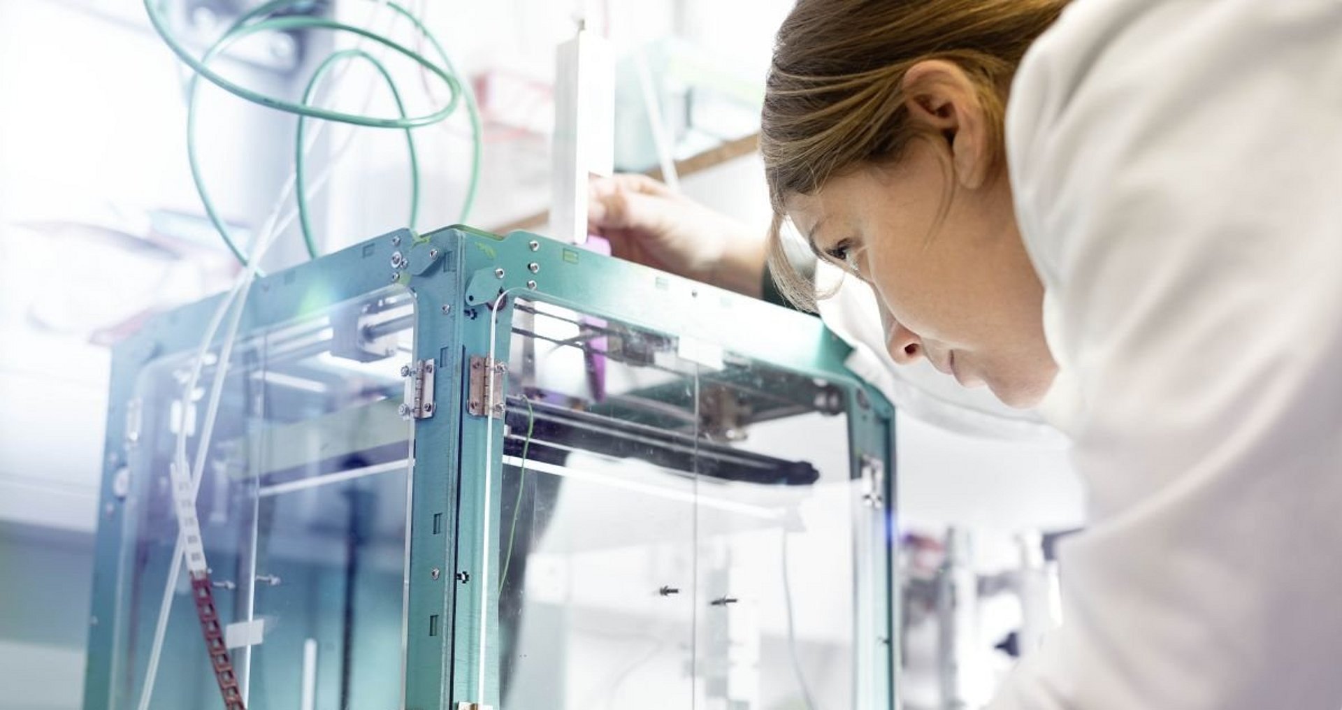 3-D printer for DNA-modified gel droplets