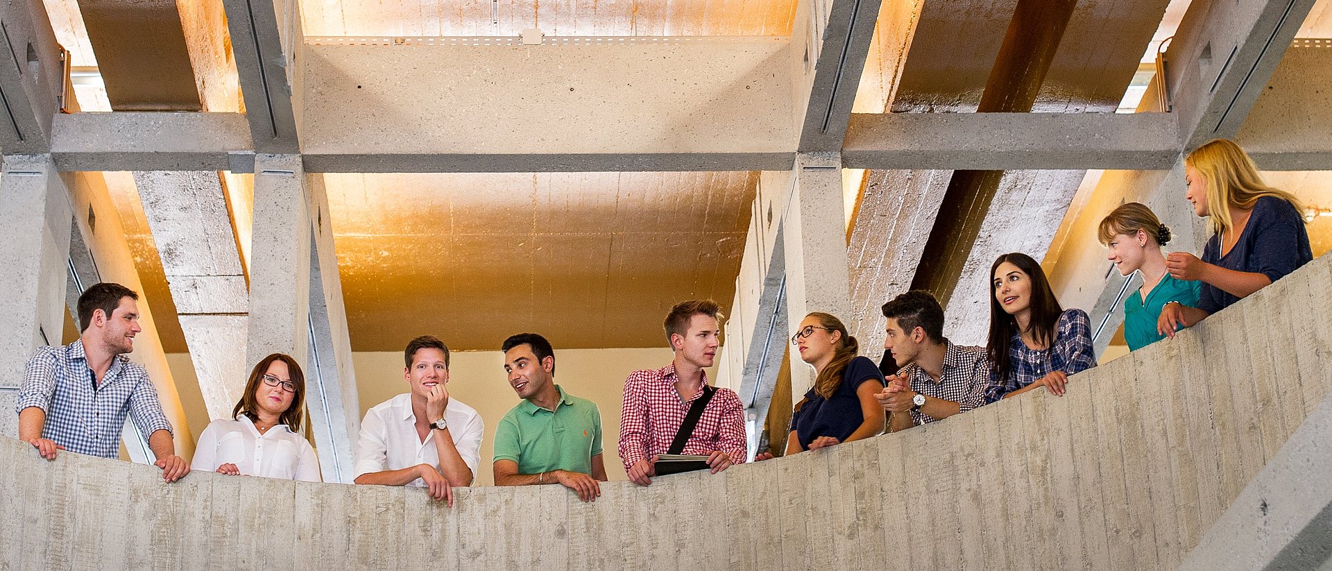 Gruppe in der TUM School of Management Gruppe in der TUM School of Management