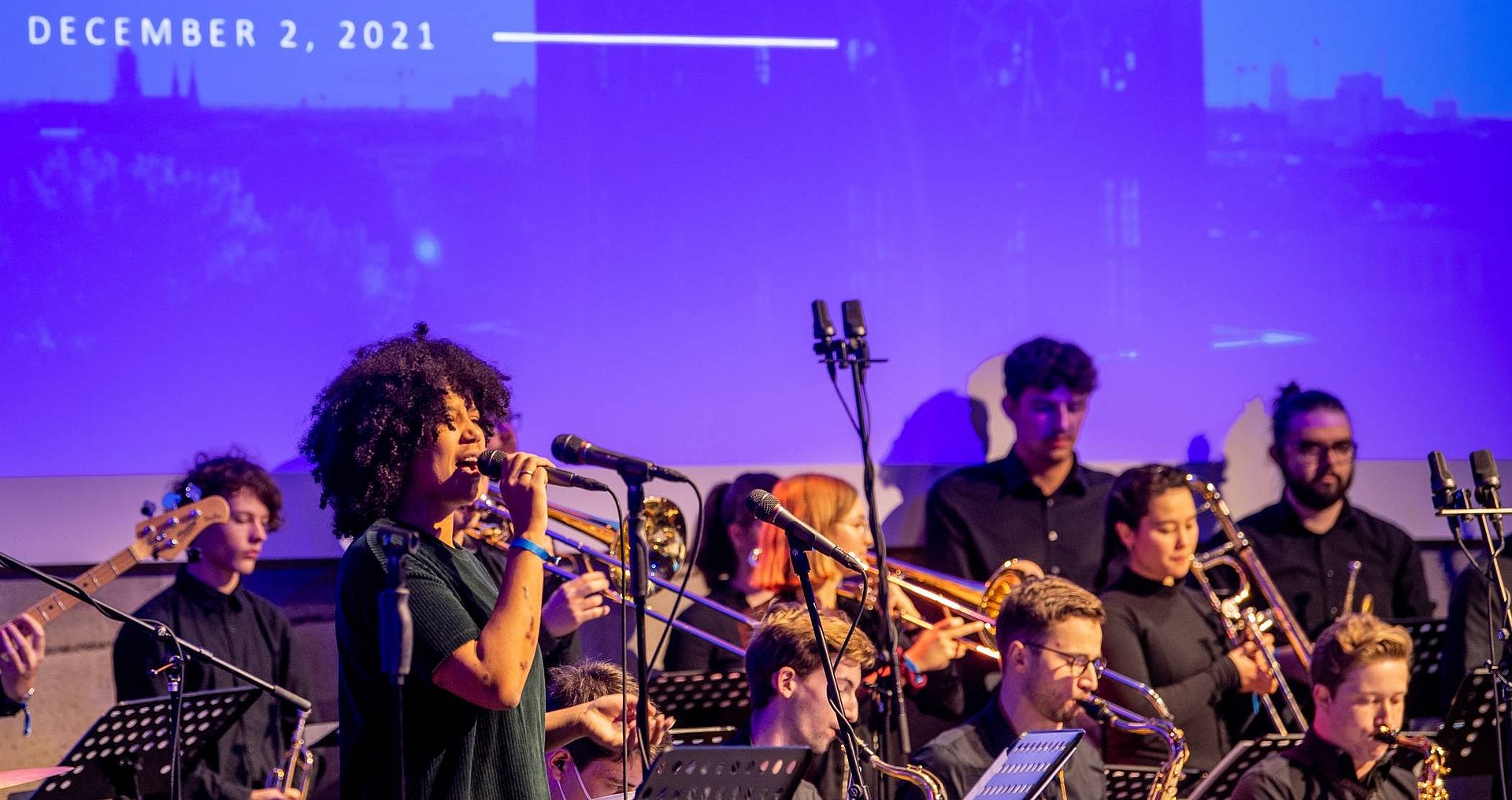 TUM Jazzband Die TUM Jazzband spielt beim Dies Academicus 2021 der Technischen Universität München.