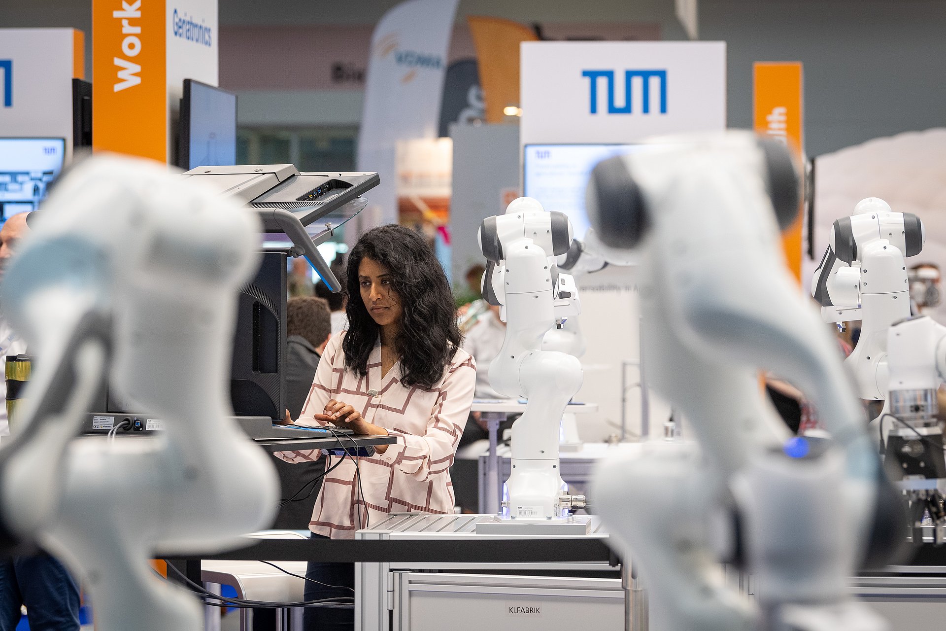 automatica 2025:Das Munich Institute of Robotics and Machine Intelligence (MIRMI) zeigt neueste Lösungen