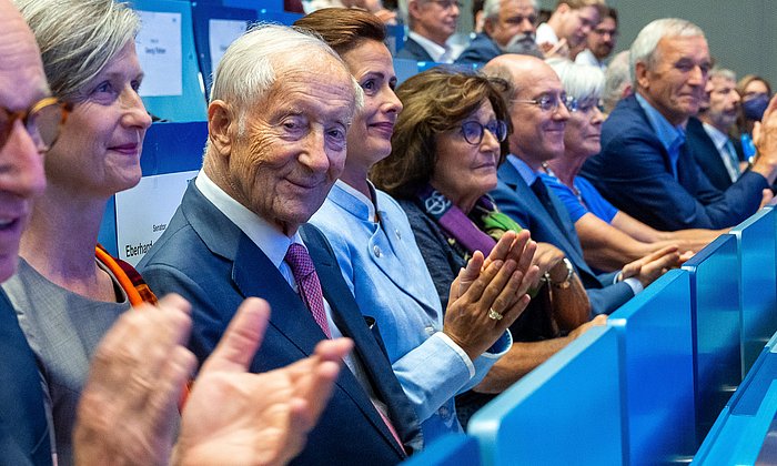 Mitglieder des Bund der Freunde bei der 100-Jahr-Feier des Vereins.