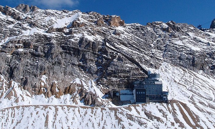 Das Schneefernerhaus auf der Zugspitze.