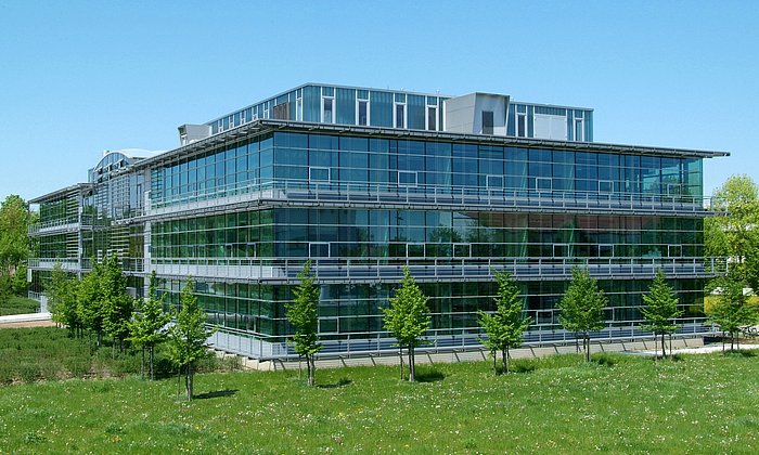 Das Else Kröner-Fresenius-Zentrum für Ernährungsmedizin (EKFZ) am Campus Weihenstephan der TUM. (Foto: U. Benz/ TUM)