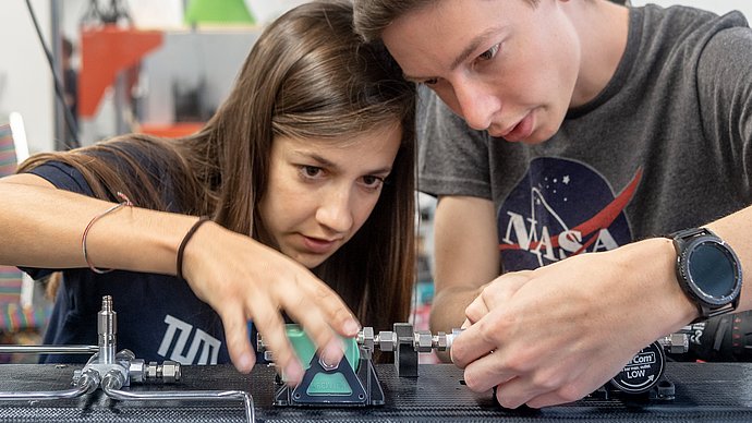 Students of the Hyperloop project team