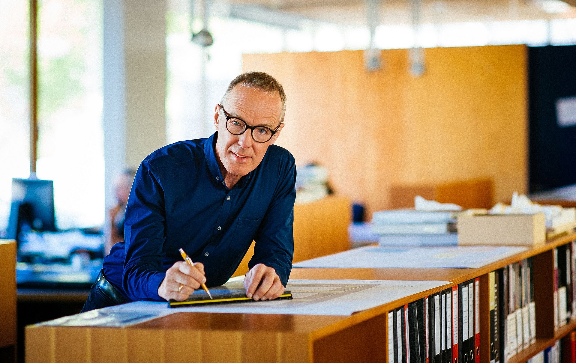 Hermann Kaufmann ist seit 2002 Professor für Entwerfen und Holzbau an der TU München. (Foto: Martin Polt)