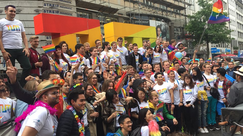 Teilnehmer*innen Pride Parade München 2019