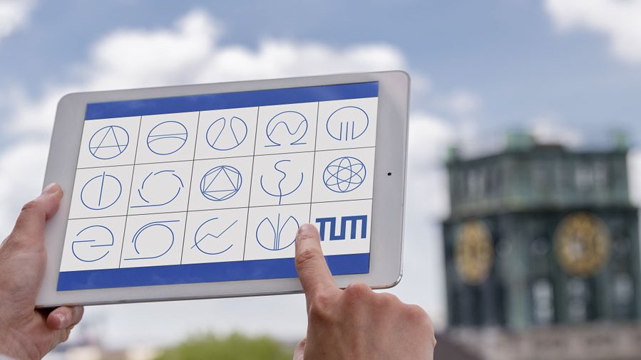 All faculties at a glance: the new app “TUM Interaktiv”. (Photo: Andreas Heddergott) All faculties at a glance: the new app “TUM Interaktiv”. (Photo: Andreas Heddergott)