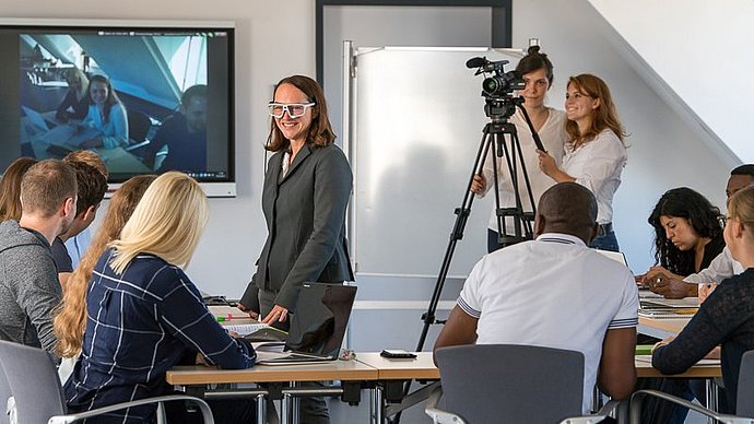 Professor Tina Seidel in a seminar that prepares students for their careers with digital technologies.