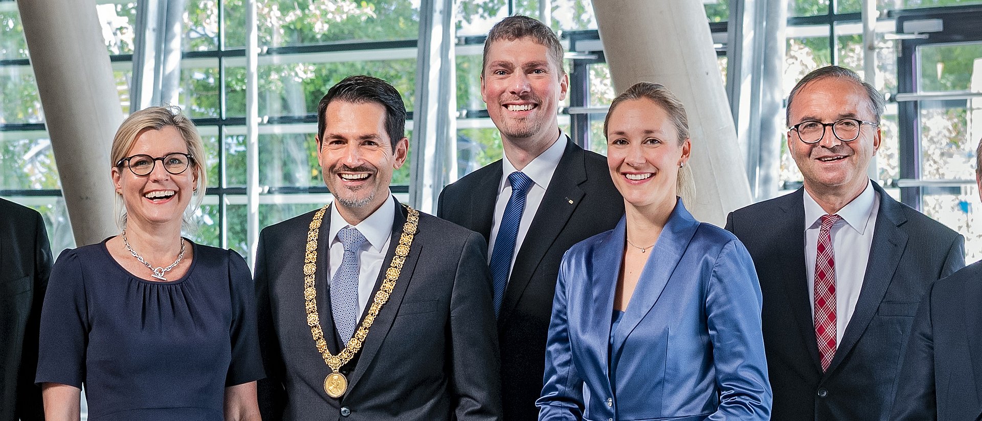 Thomas F. Hofmann, President of TUM (2nd from left) and the four Senior Vice Presidents who were recently re-elected