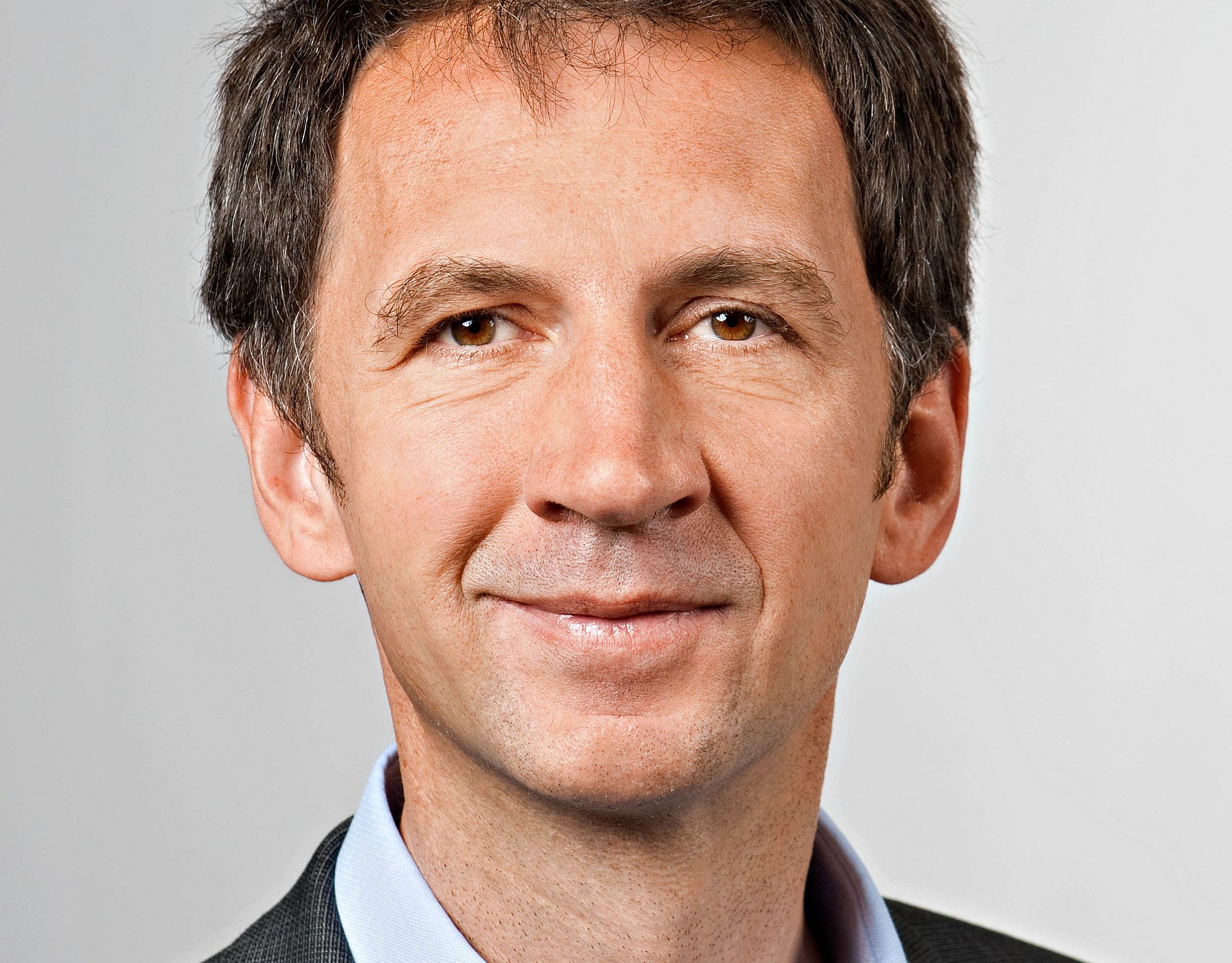 Prof. Jürgen Ruland Professor Jürgen Ruland