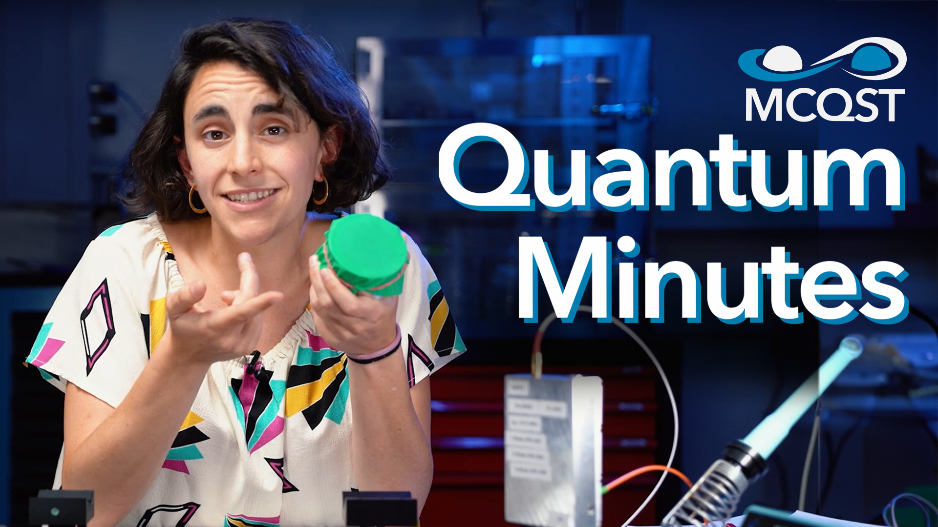 Teaser image for the video series "Quantum Minutes" of the Cluster of Excellence MCQST (pictured is Dr. Irene Sanchez Arribas from the TUM Chair of Nano and Quantum Sensor Technology)
