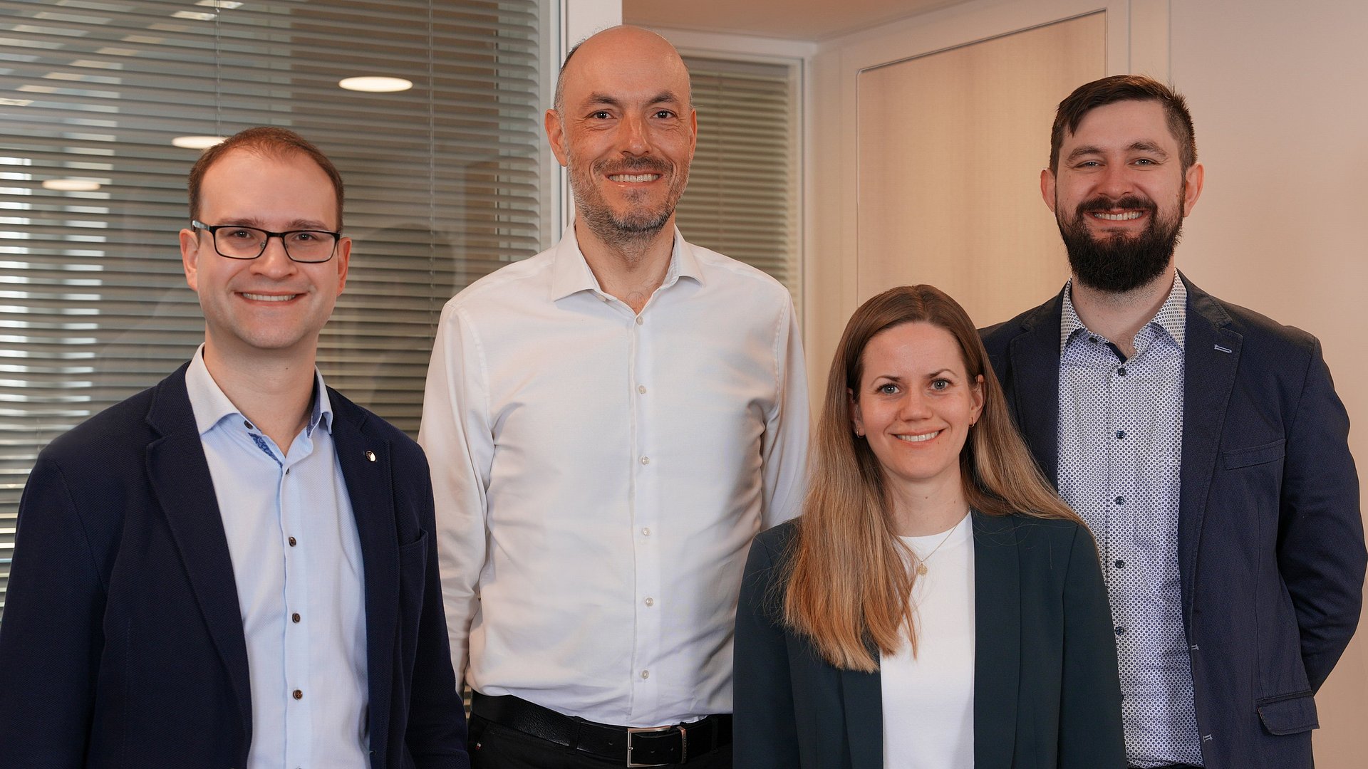 Das smartbax-Team um Dr. Robert Macsics, Prof. Stephan Sieber, Dr. Sylvia Varland und Dr. Eric Juskewitz.