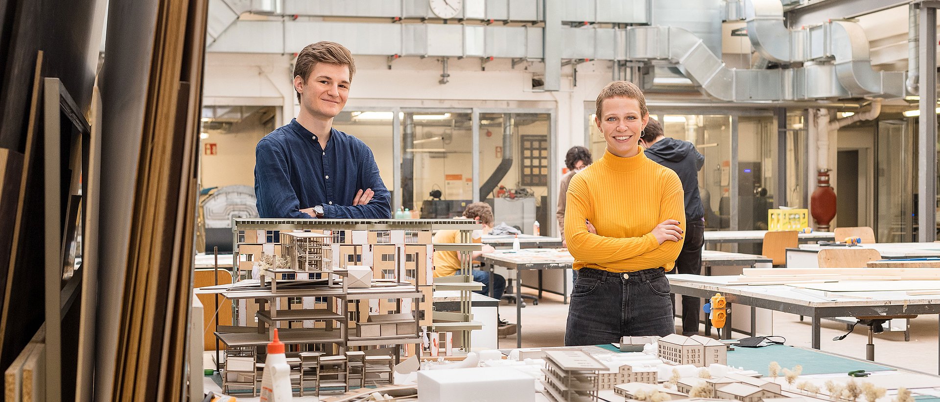 TUM students Michelle Hagenauer and Jakob Ohlenmacher from the "AG Nachhaltigkeit" TUM students Michelle Hagenauer and Jakob Ohlenmacher from the "AG Nachhaltigkeit"