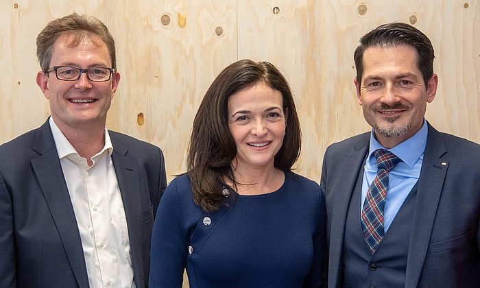 Facebook COO Sheryl Sandberg with TUM Vice President Prof. Thomas Hofmann and Project Coordinator Prof. Christoph Lütge at the "Digital-Life Design" conference. (Picture: Heddergott / TUM)