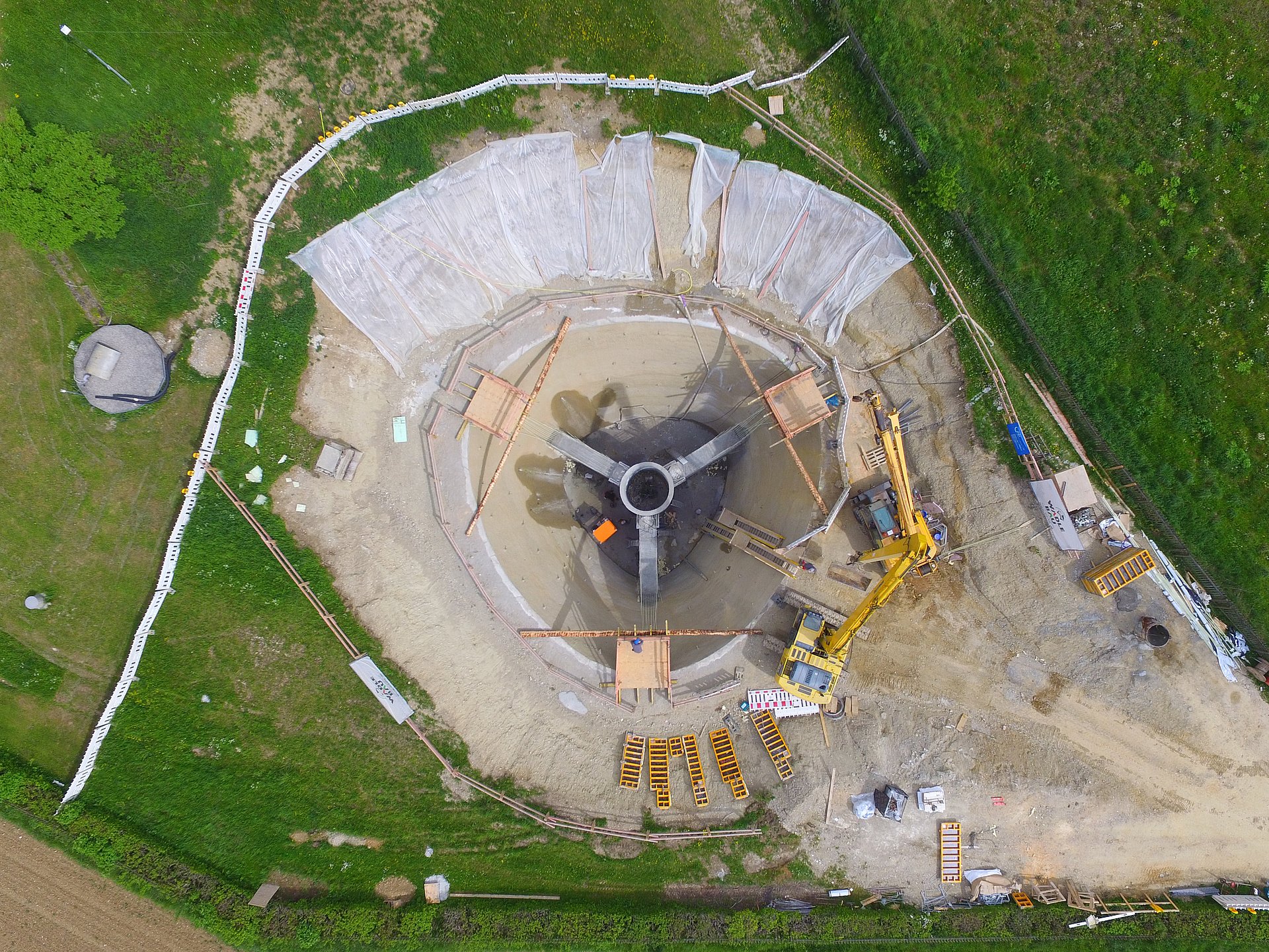 The ROMY ring laser under construction in 2016.