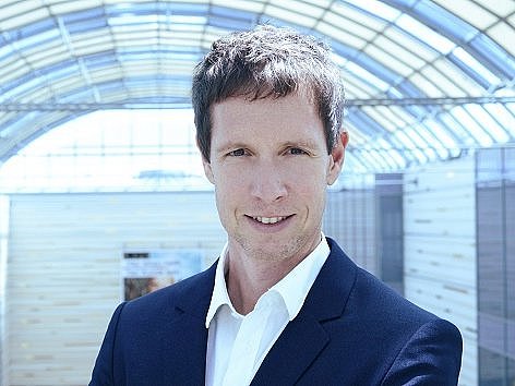 Prof. Daniel Link
