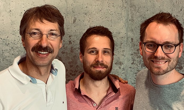 The study team of the Institute for Medical Microbiology, Immunology and Hygiene (from left to right): Prof. Dirk Busch, Thomas Müller and Kilian Schober 