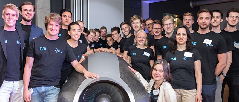 Das WARR Hyperloop Team der TU München.