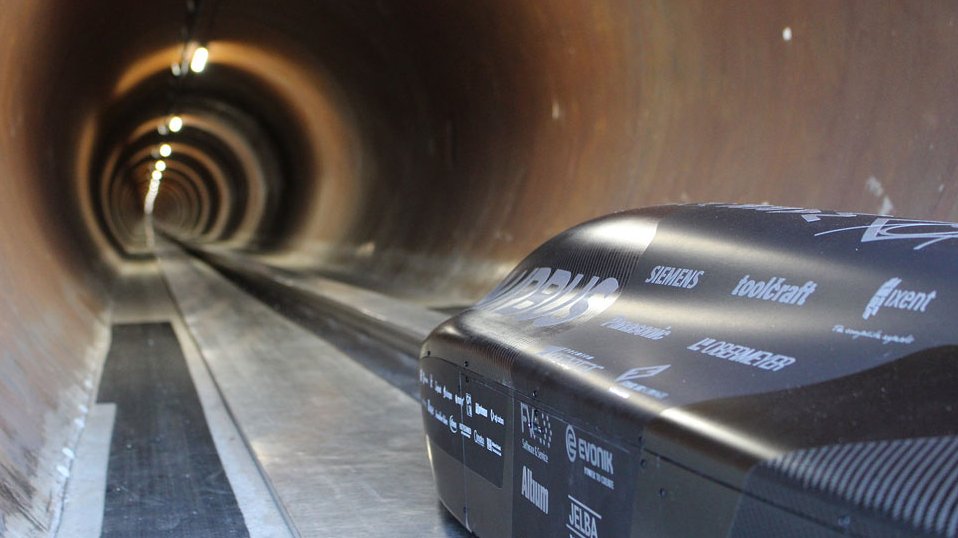 The WARR Hyperloop team’s prototype at the test site in Los Angeles. (Photo: WARR Hyperloop Team)