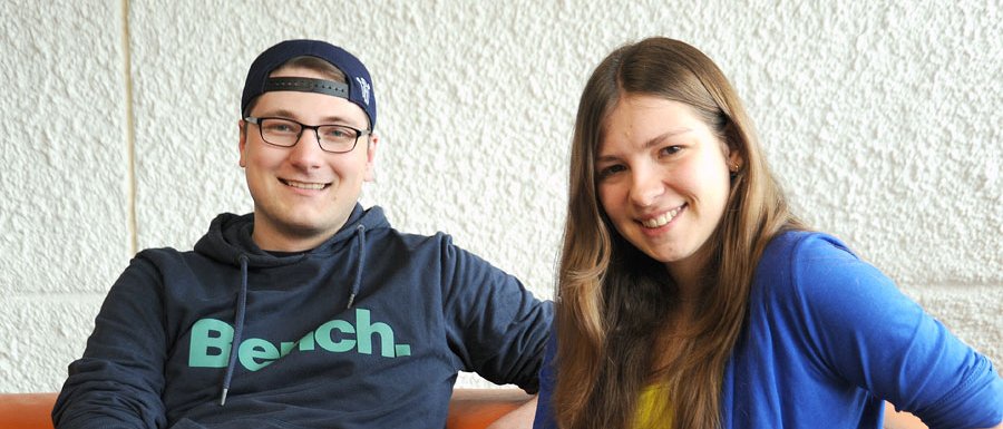 Focusing on “Diversity” and “Queer”: AStA-members Ramona Wüst and Max Nitze show commitment for their fellow students. (Photo: Maren Willkomm) Focusing on “Diversity” and “Queer”: AStA-members Ramona Wüst and Max Nitze show commitment for their fellow students. (Photo: Maren Willkomm)