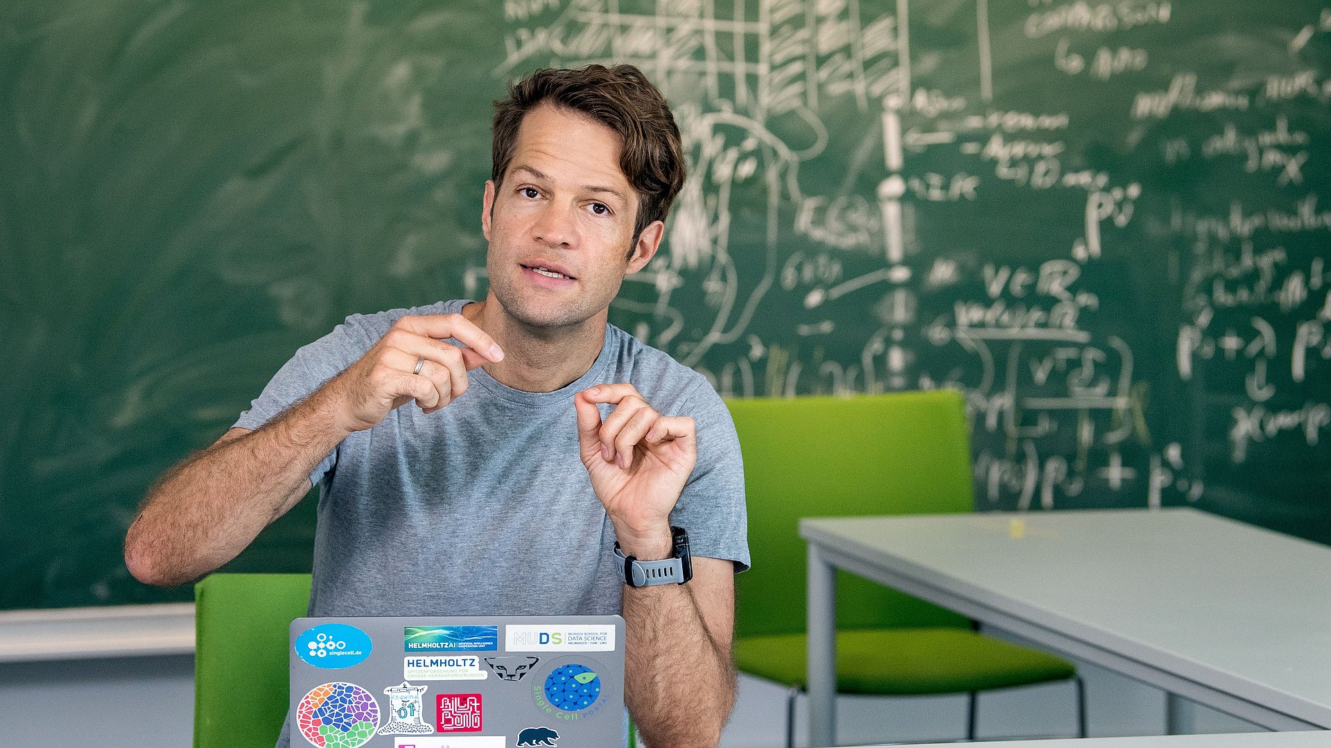 Fabian Theis, Professor for Mathematical Modeling of Biological Systems Fabian Theis, Professor for Mathematical Modeling of Biological Systems