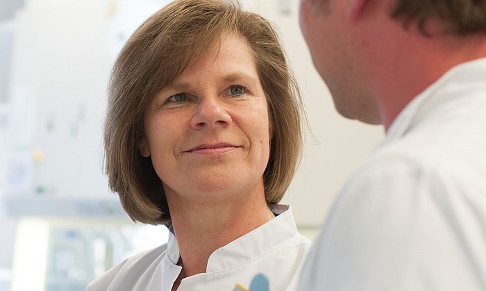 Ulrike Protzer ist Professorin für Virologie an der TUM und nun im neuen Expertenrat der Staatsregierung zur Corona-Pandemie. 