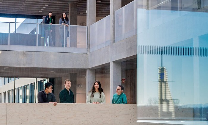 Studierende im EI Neubau am Campus Garching