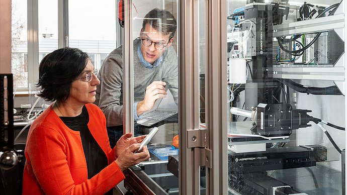 Researchers in a lab of the Munich Institute of Biomedical Engineering
