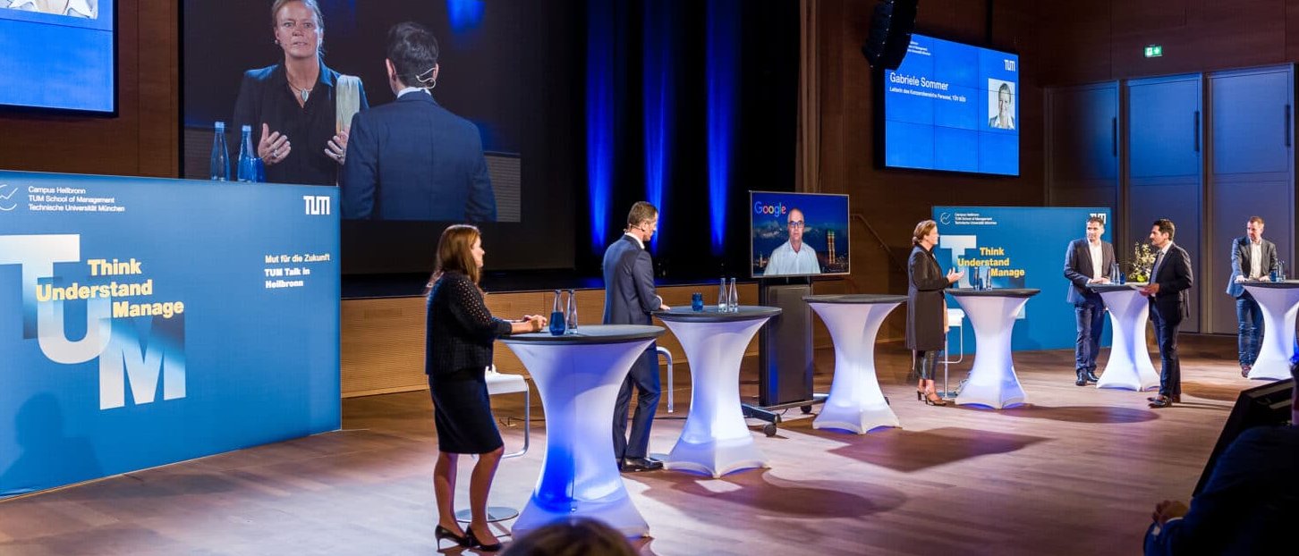 Bühne beim TUM Talk am Campus Heilbronn