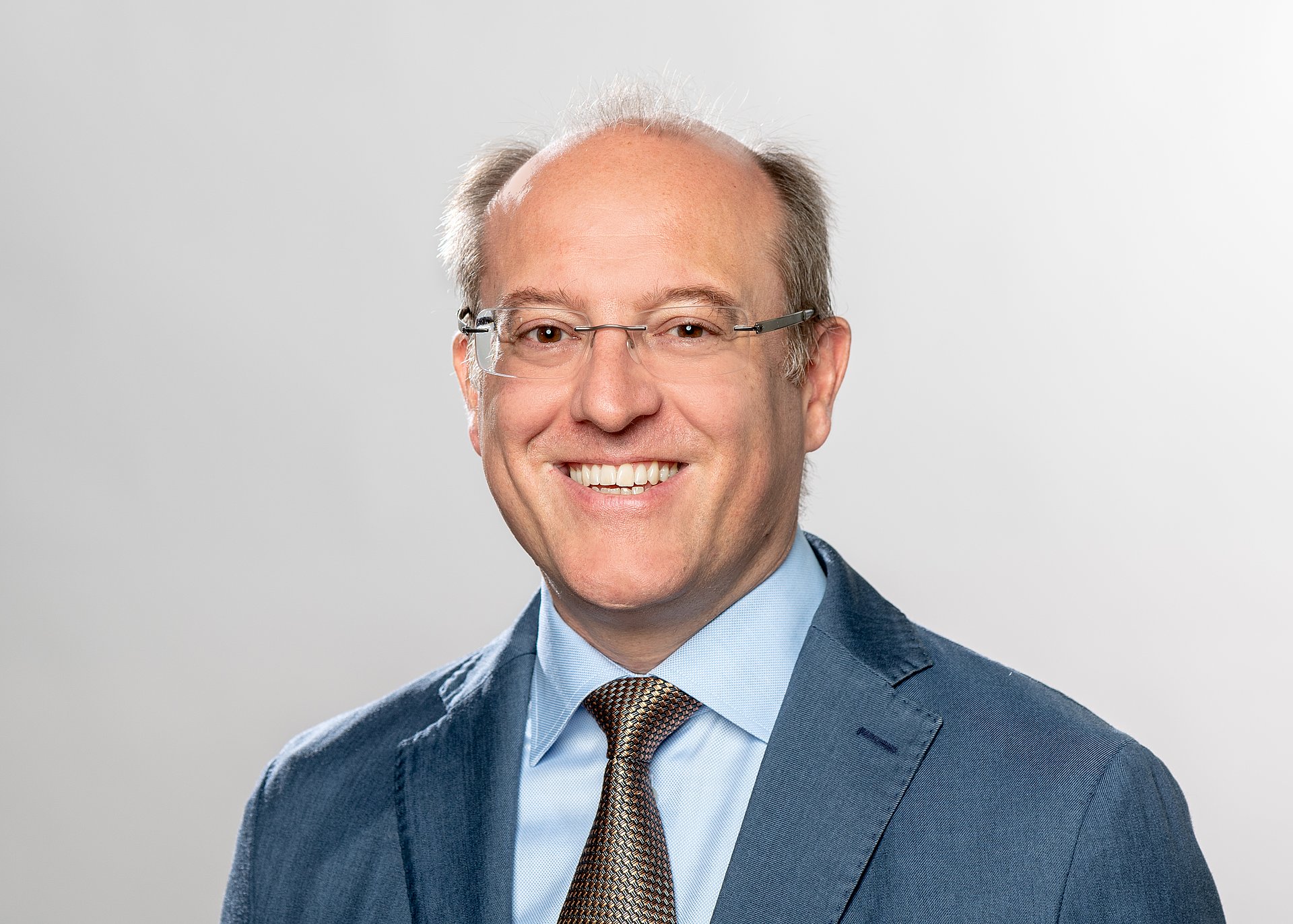TU Vizepräsident für Forschung Prof. Gerhard Kramer; Lehr- und Forschungseinheit für Nachrichtentechnik
Foto: Andreas Heddergott /TUM; Verwendung frei für die Berichterstattung über die TUM bei Nennung des Copyrights /
Free for use in reporting on TU Portrait Prof. Dr. Gerhard Kramer