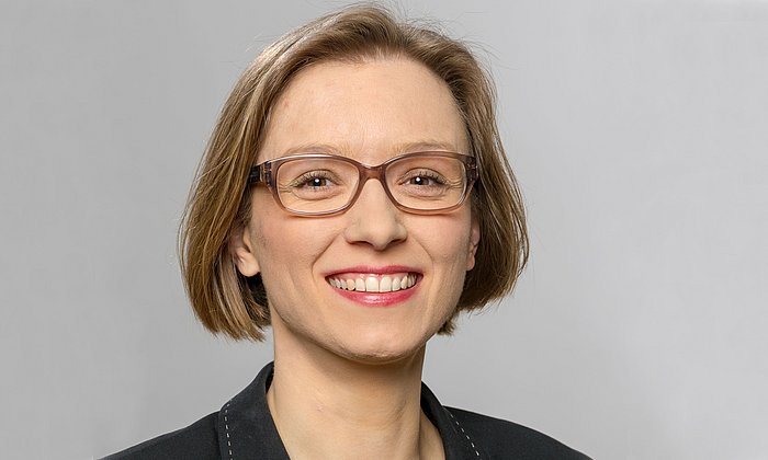 Prof. Lisa Herzog