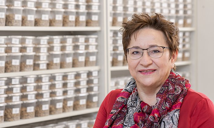 Ingrid Kögel-Knabner has received the German Environmental Award for her soil research. 