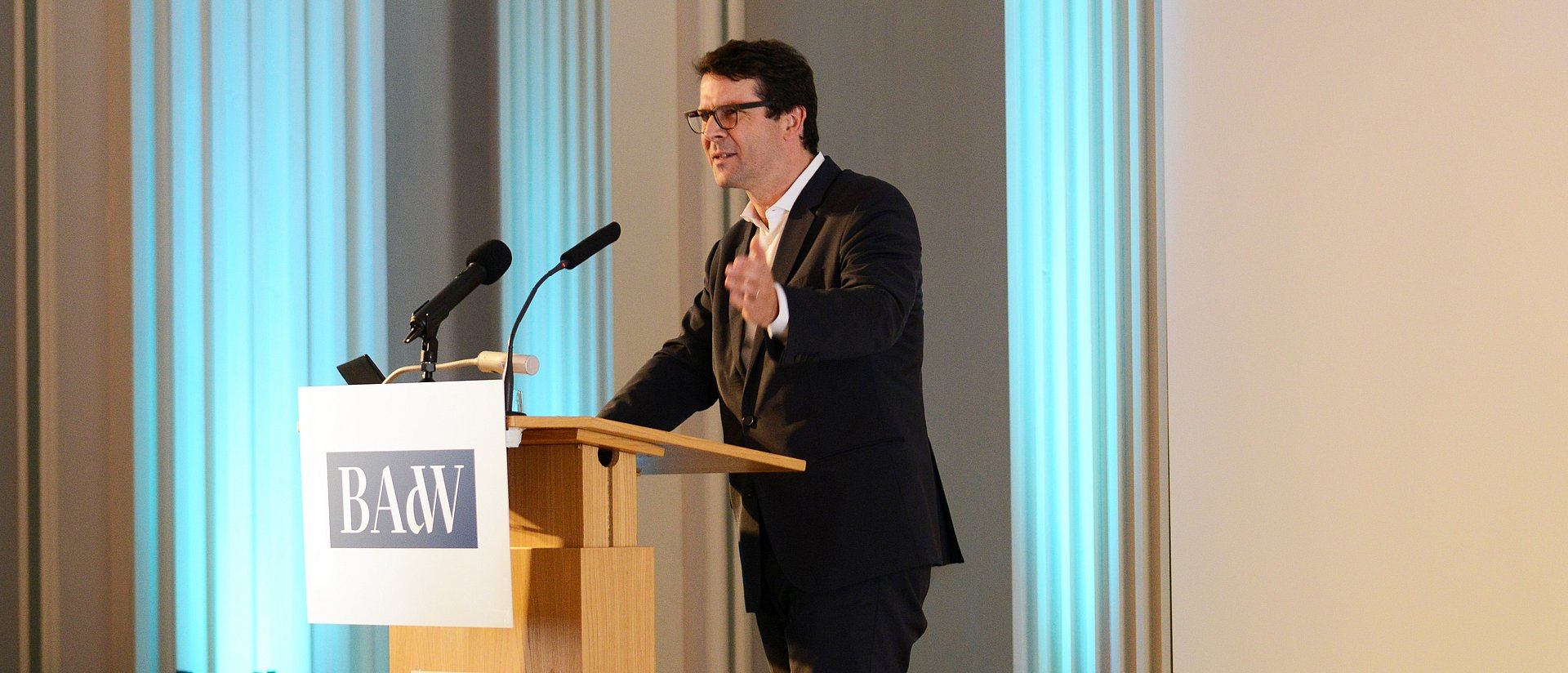 Prof. Alexander Pretschner Prof. Alexander Pretschner at the inauguration event of the BIDT.