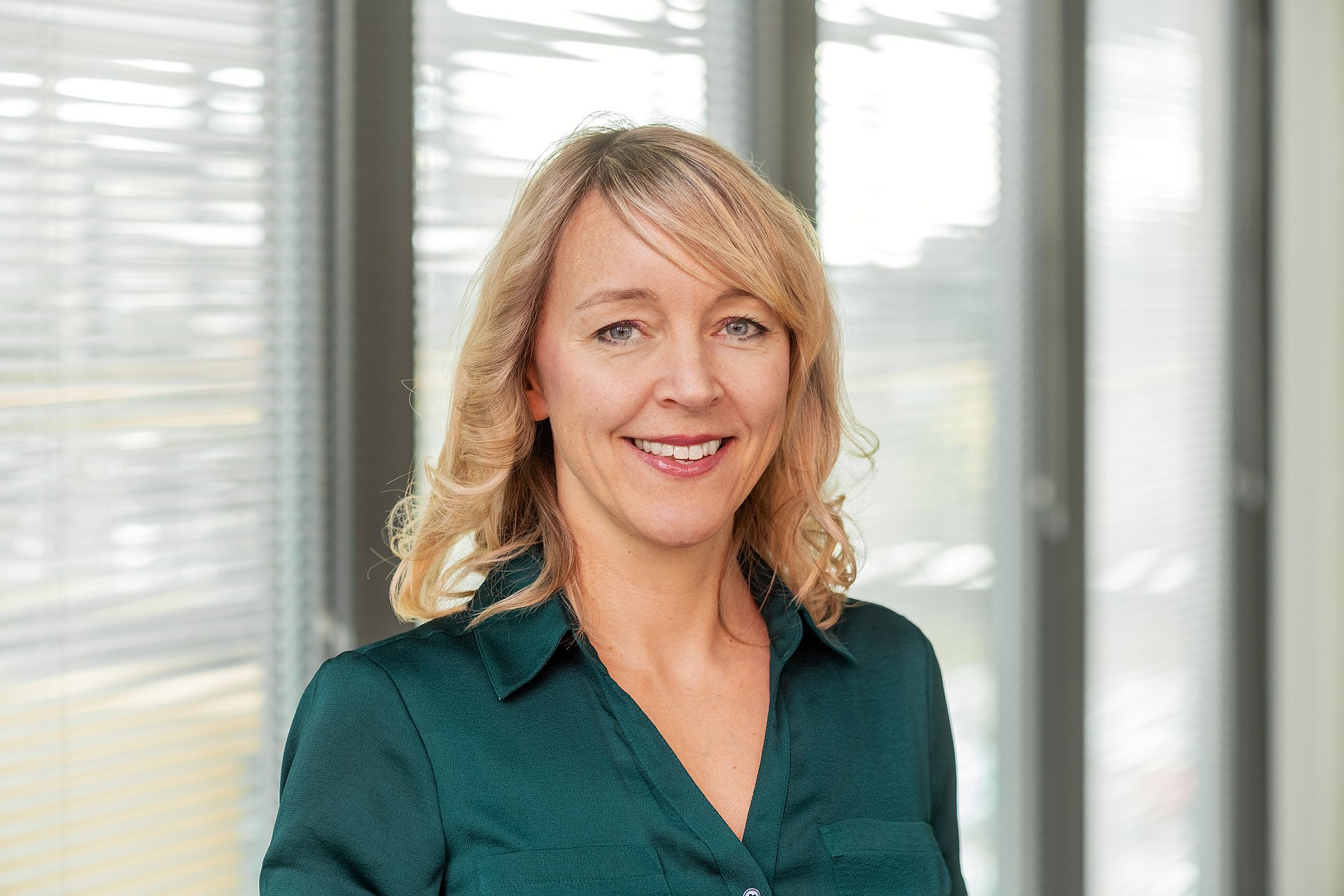 Prof. Nina Henriette Uhlenhaut Prof. Nina Henriette Uhlenhaut