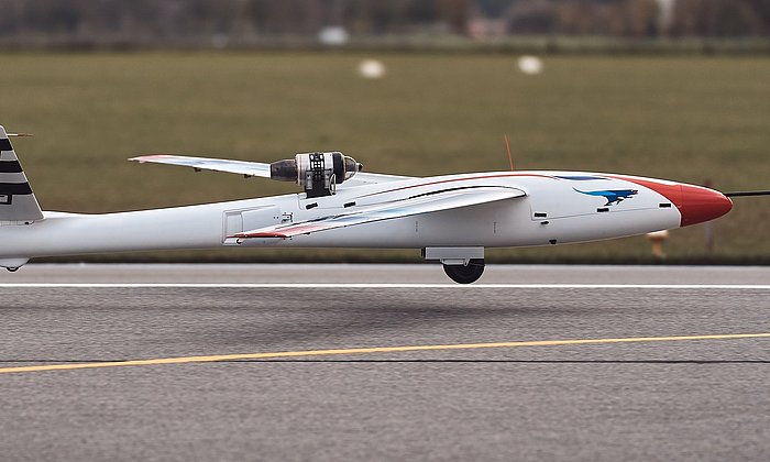 Der Flugdemonstrator des Projekts FLEXOP auf dem Sonderflughafen Oberpfaffenhofen.