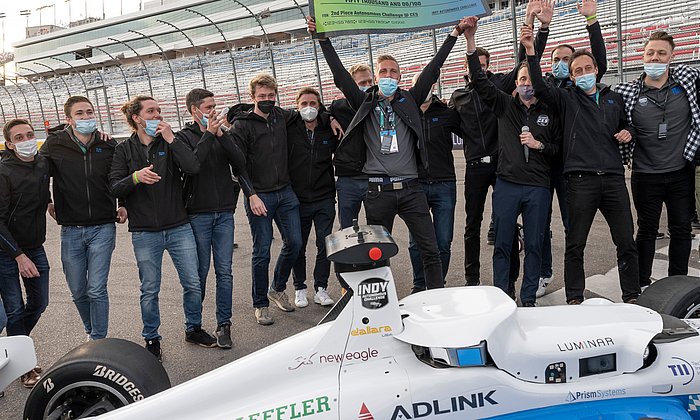 Das TUM Autonomous Motorsport Team wurde Vizeweltmeister in Las Vegas.