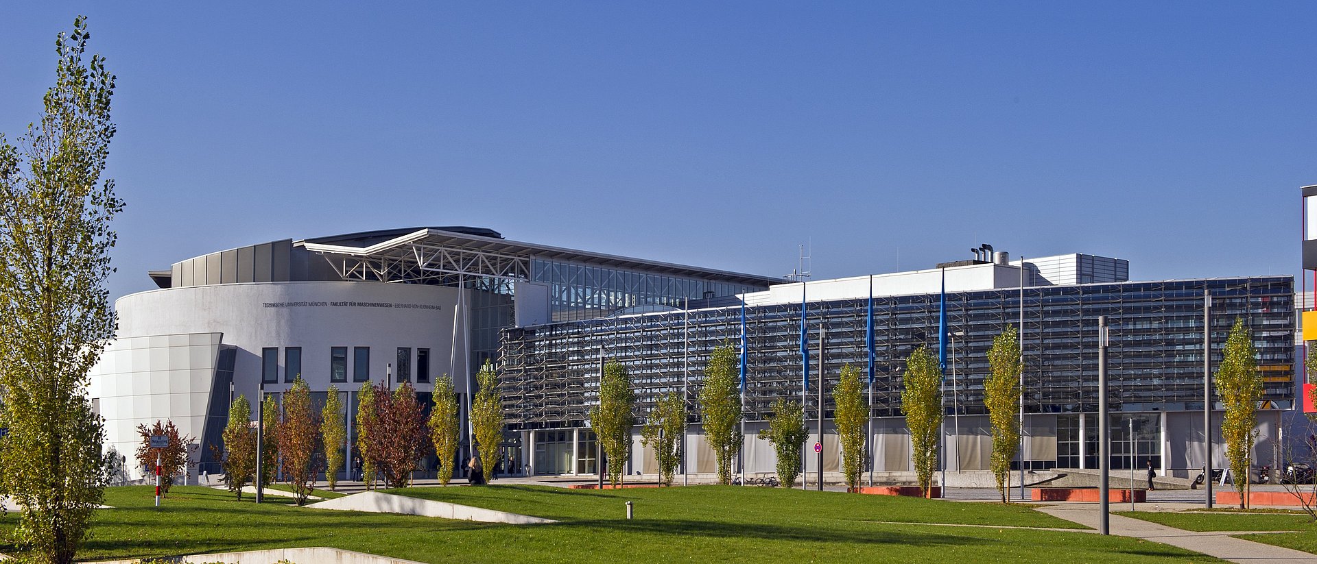 Building of the Department of Mechanical Engineering.