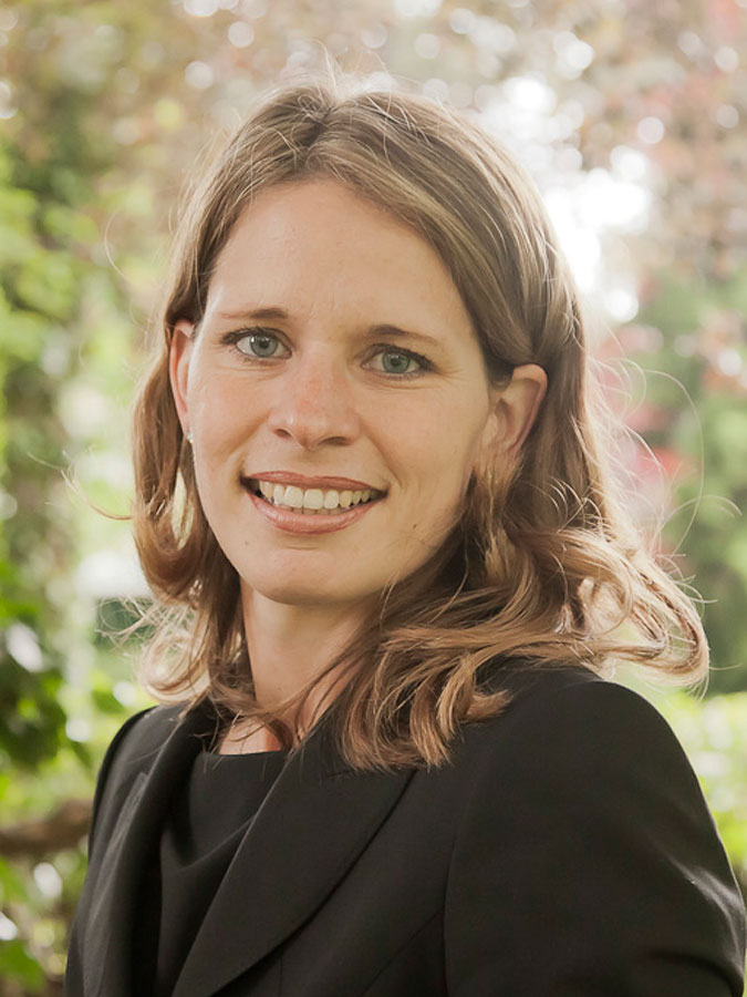 Portrait Dr. Claudia Häfner