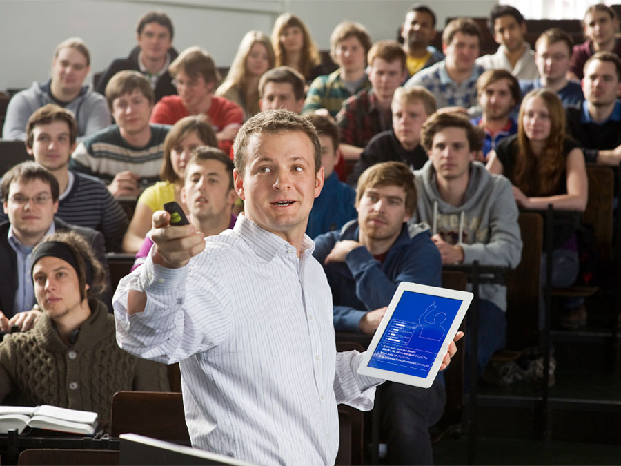 Vorlesung in der Elektro- und Informationstechnik.