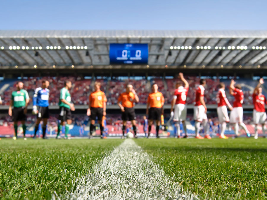 Soccer teams at the beginning of a match